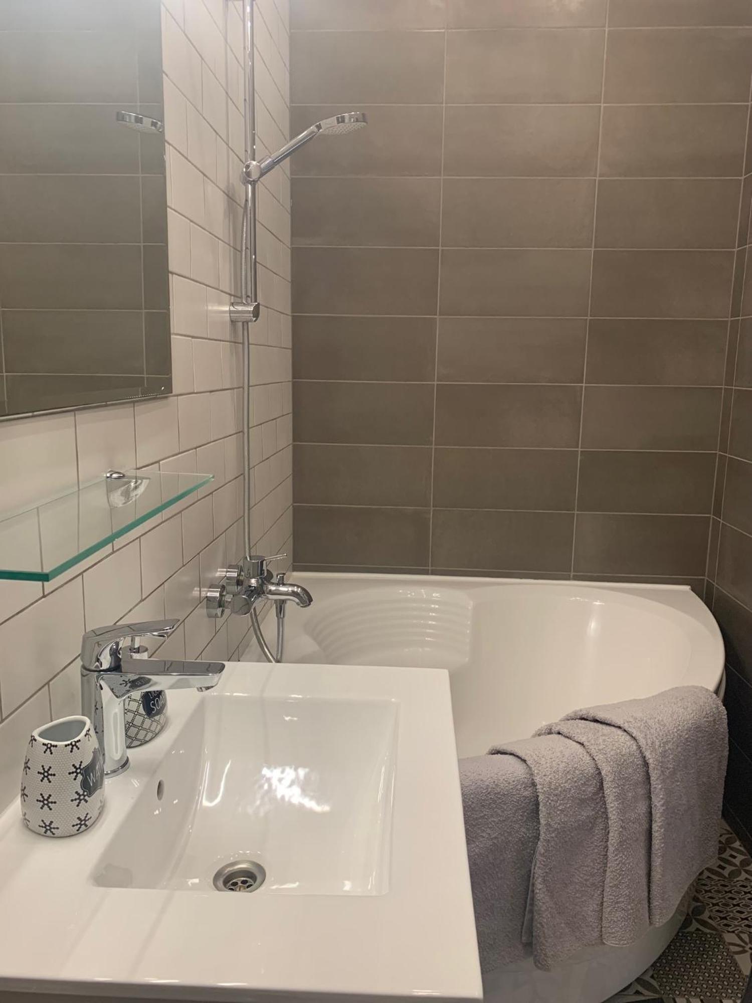 Aquagate Jurmala Apartment ภายนอก รูปภาพ